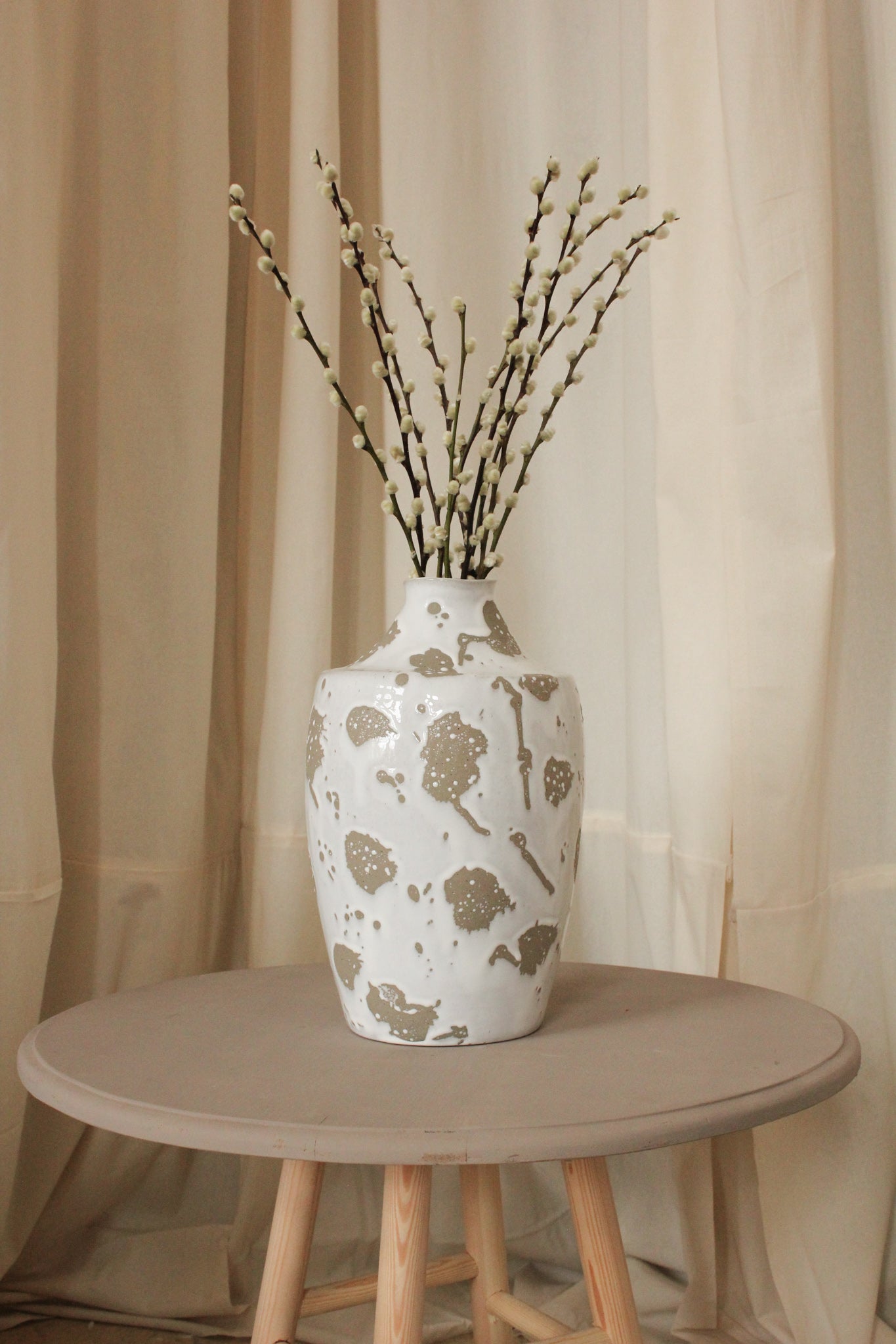 Chuva Ceramic Bud Vase | Raw Flower Vase White Glaze