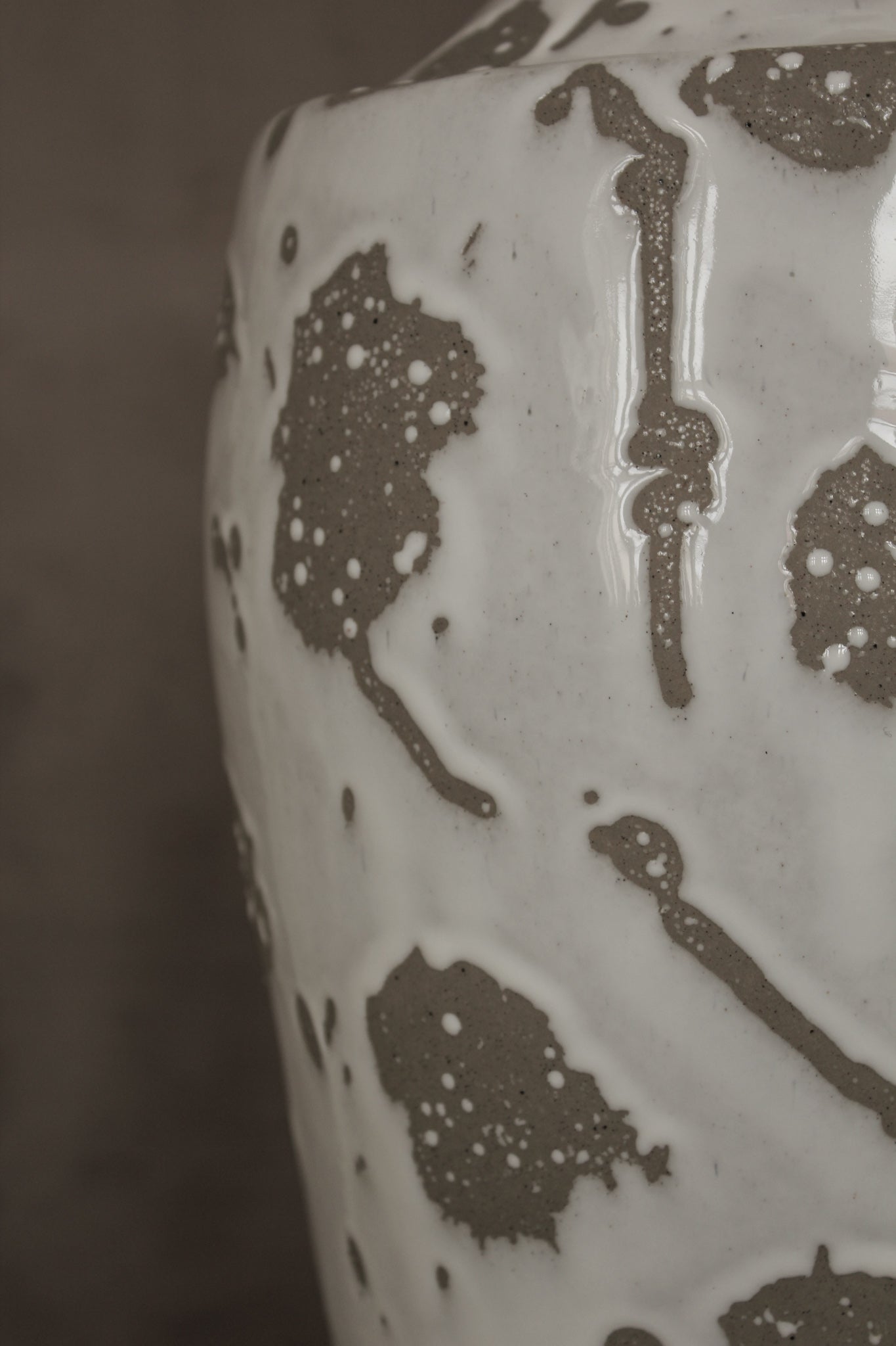 Chuva Ceramic Bud Vase | Raw Flower Vase White Glaze