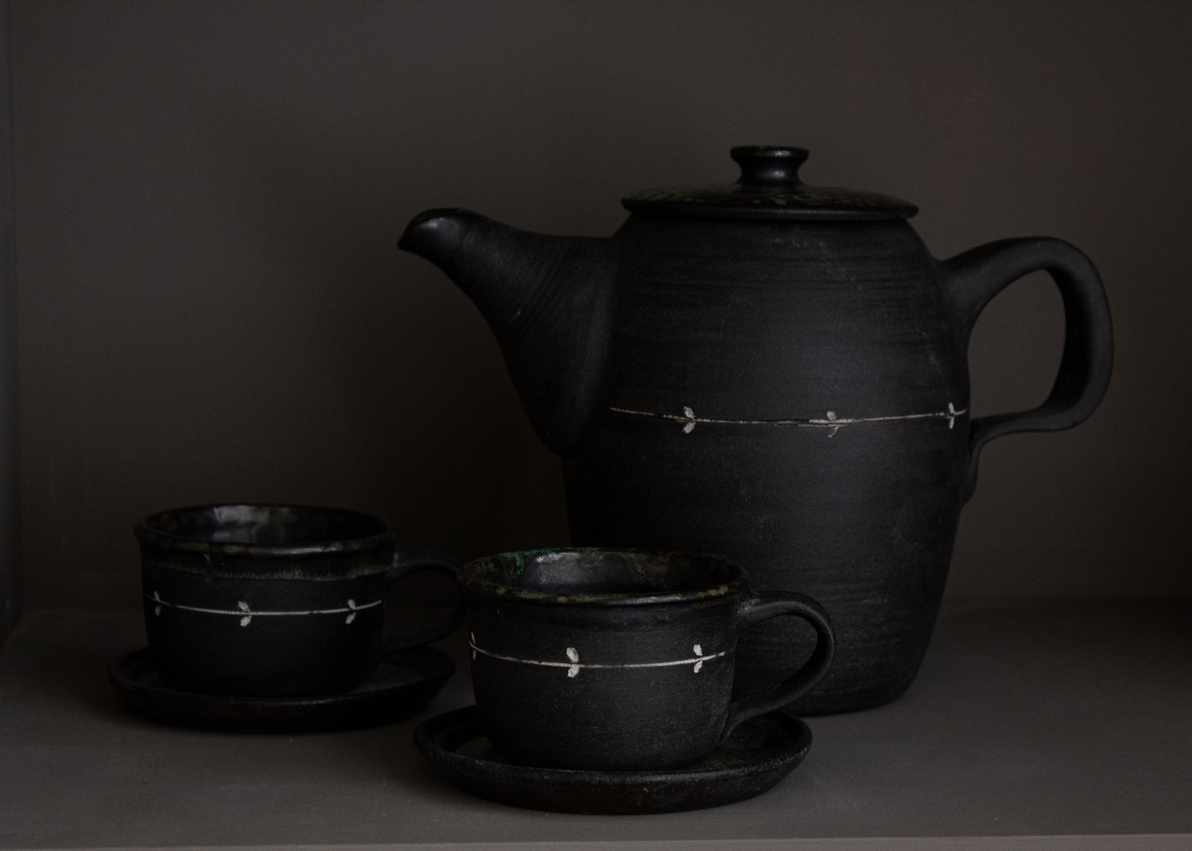 Black Clay Ceramic Tea Set | Teapot and Cups